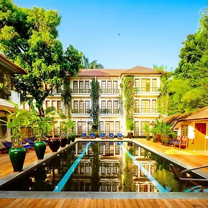 Hotel Savoy